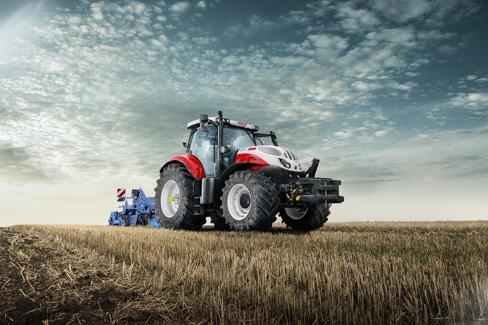 Direct backup Verdorie Steyr viert 75 jaar tractorproductie met nieuwe 6280 Absolut CVT