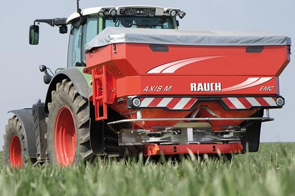 Reesink Agri viert 40 jaar Rauch importeurschap